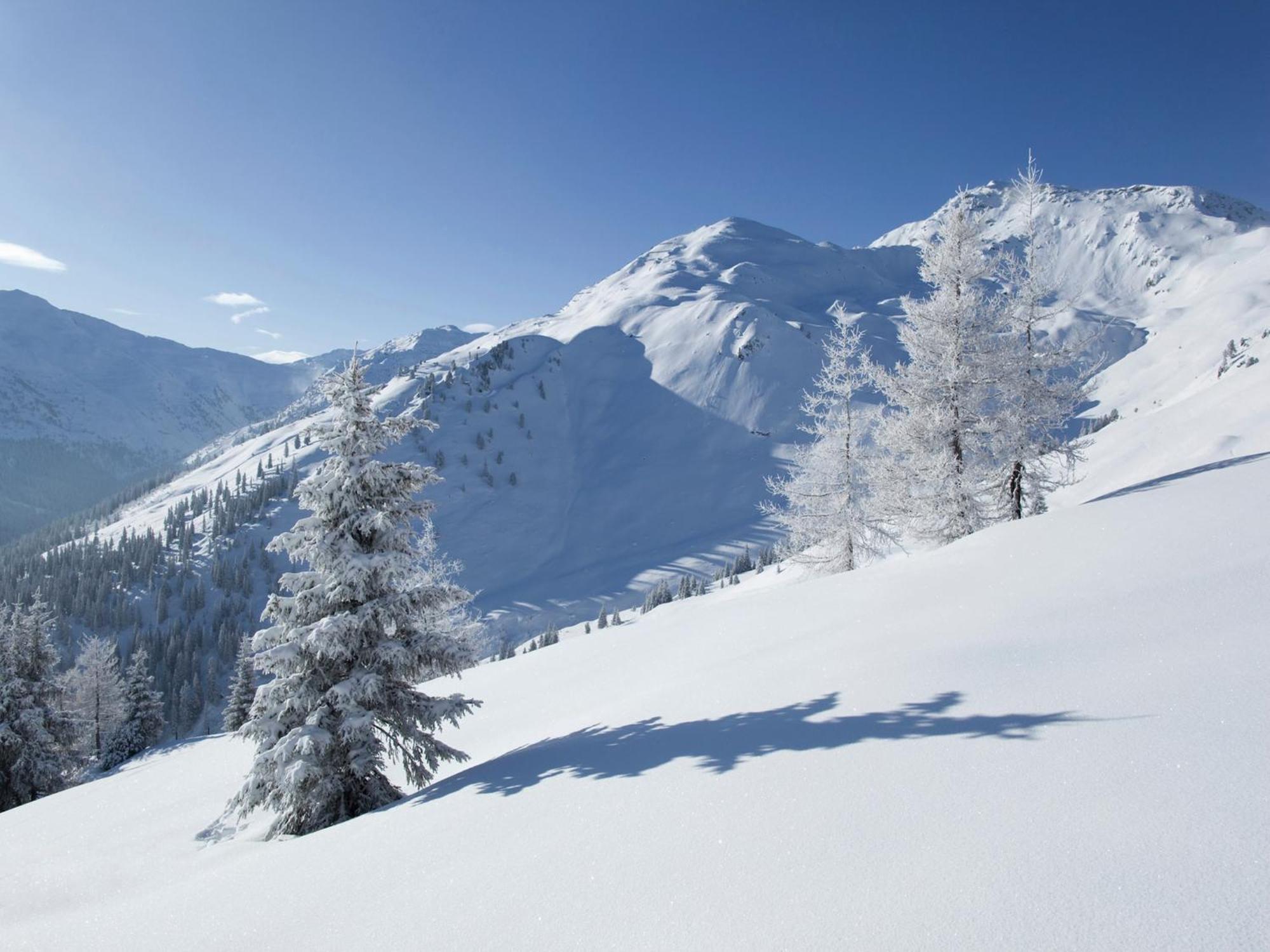 Attractive Holiday Home In Kaltenbach On The Ski Slope Stumm Eksteriør bilde